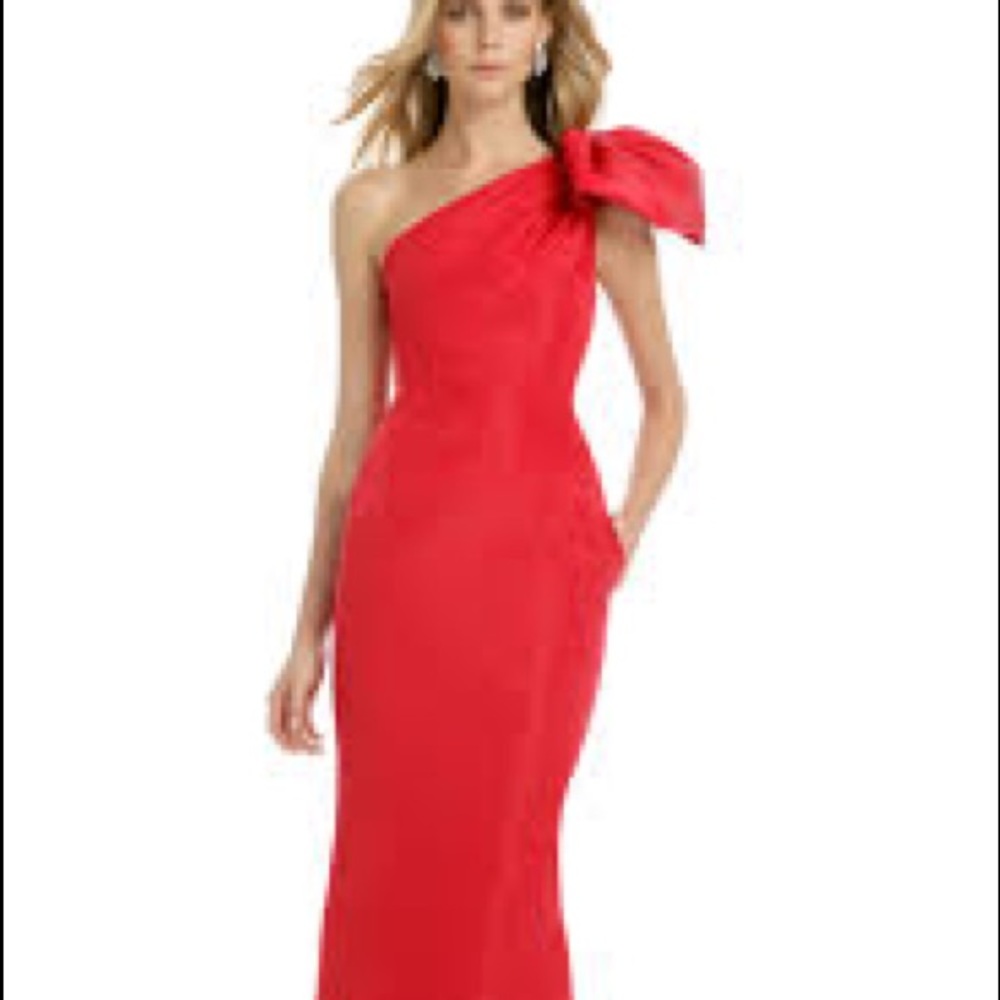 Preworn/ vintage red Carolina Herrera gown size 8